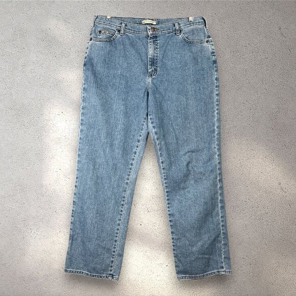 Lee Relaxed Straight Leg Jeans Women’s 14 Light Wash Denim 36x30 Basic Casual - Picture 1 of 8